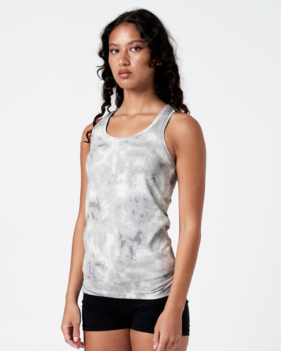 Front view of women’s Pace Tank in grey sponge print with centered LYFTLYFE logo.