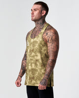 Right side angle of LYFTLYFE men’s performance stringer in green sponge print. 